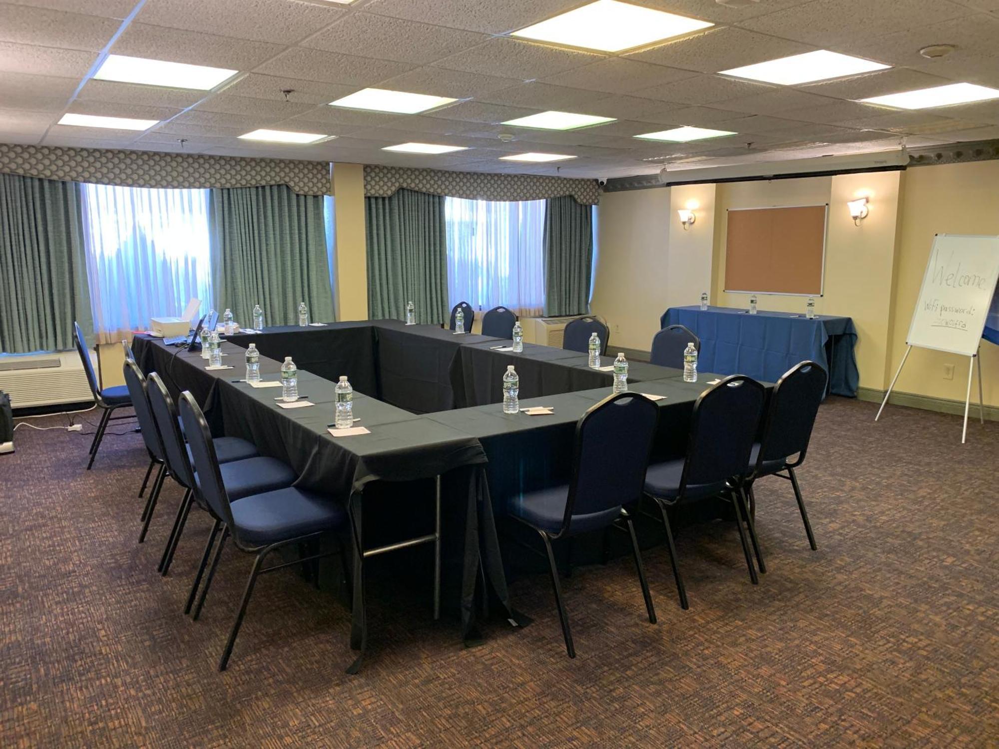 Albany Airport Inn Zewnętrze zdjęcie